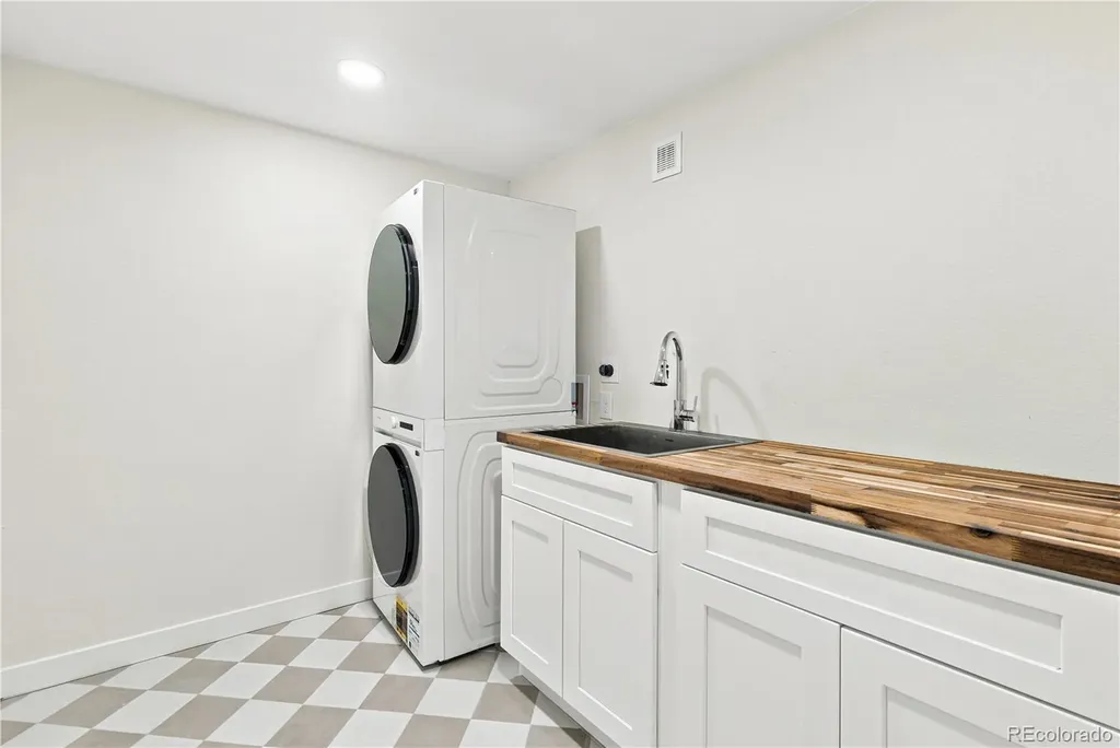 5860 Wood Sorrel Drive Littleton CO 80123