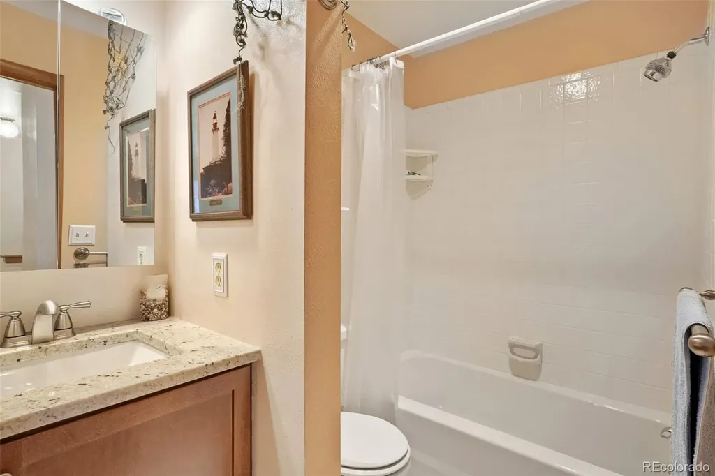1354 S Carson Way Aurora CO 80012