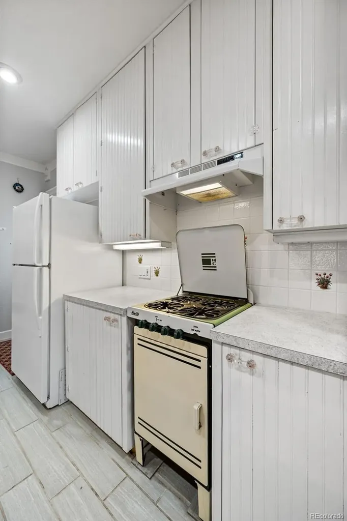 33 Maid Marian Drive Divide CO 80814