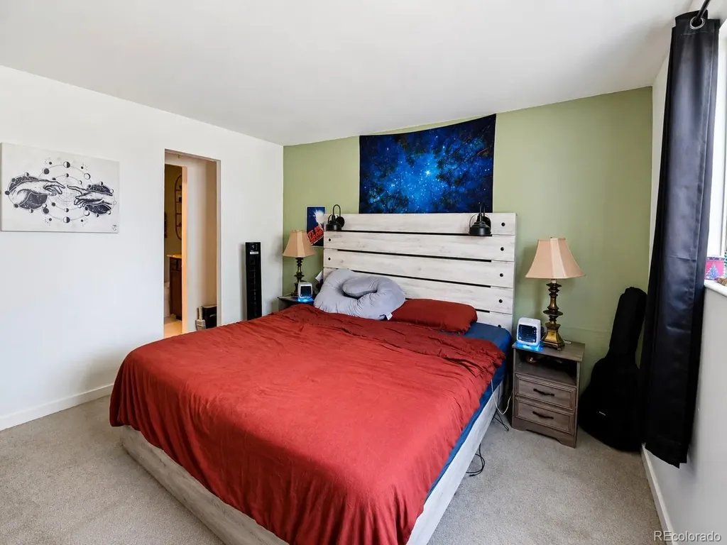 2325 S Linden Court Denver CO 80222