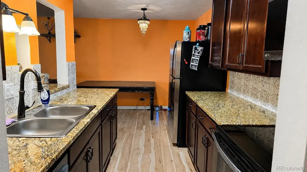 2325 S Linden Court Denver CO 80222