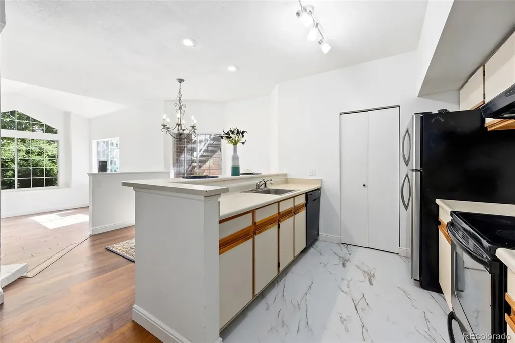 4760 S Wadsworth Boulevard Littleton CO 80123