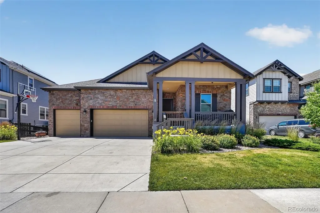 828 Gilpin Circle Erie CO 80516
