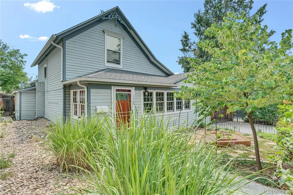 2522 Benton Street Edgewater CO 80214