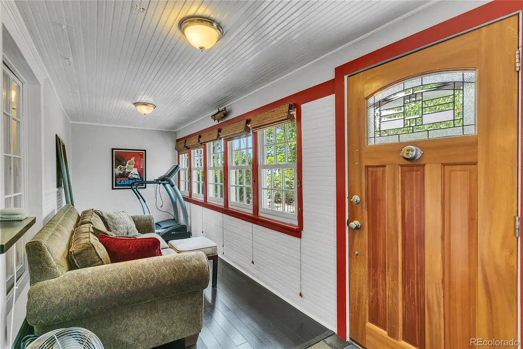 2522 Benton Street Edgewater CO 80214