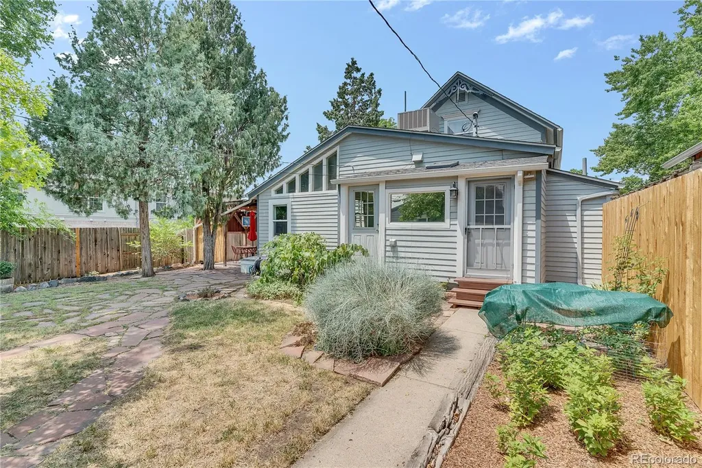 2522 Benton Street Edgewater CO 80214