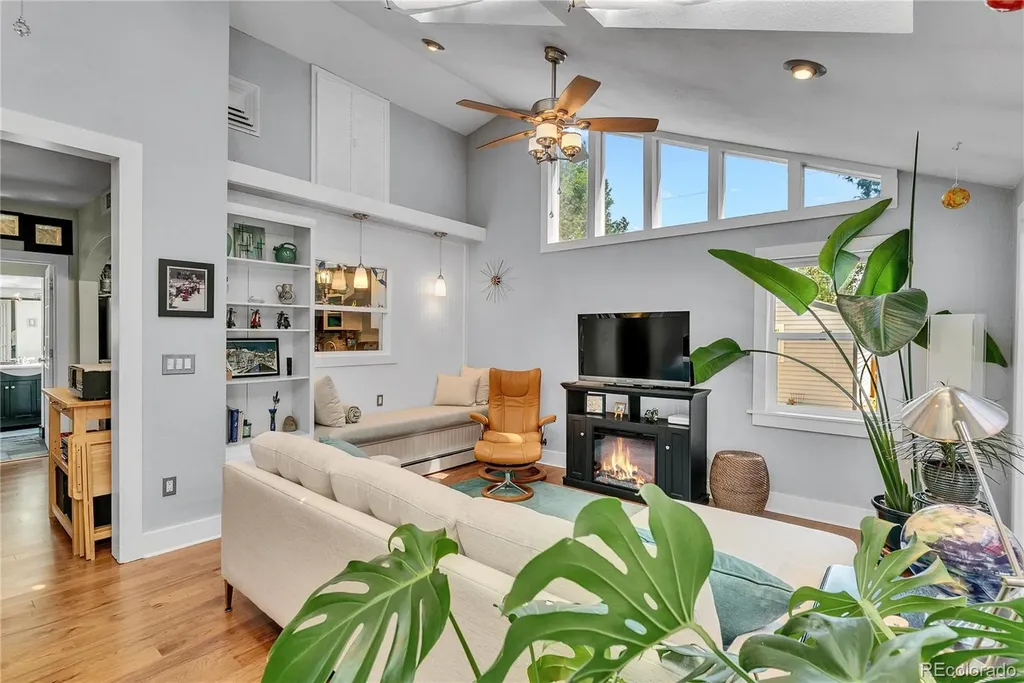 2522 Benton Street Edgewater CO 80214