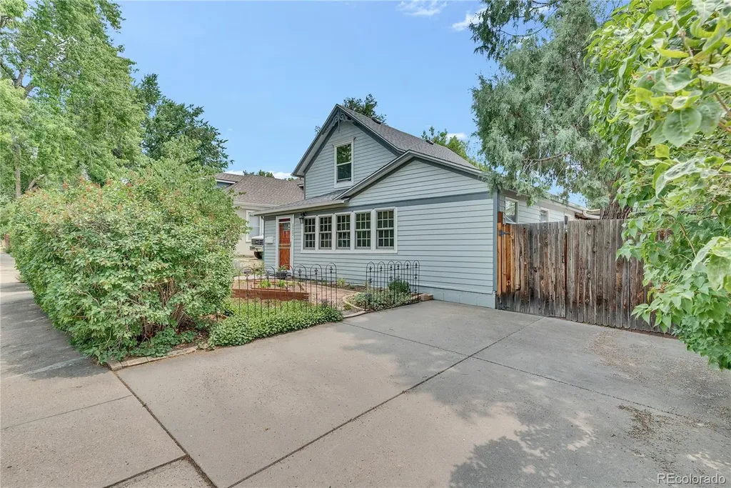 2522 Benton Street Edgewater CO 80214