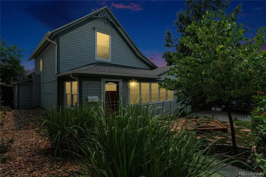 2522 Benton Street Edgewater CO 80214