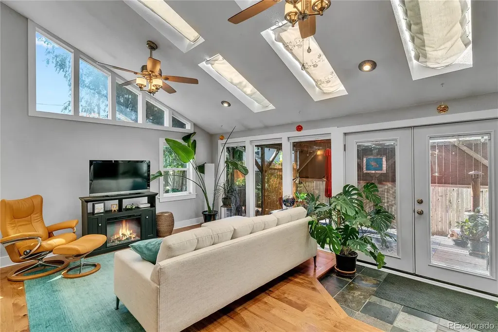 2522 Benton Street Edgewater CO 80214