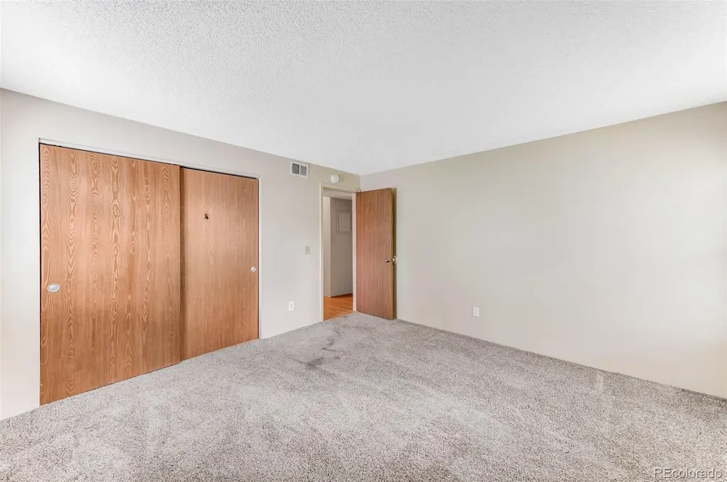 4896 S Dudley Street Littleton CO 80123