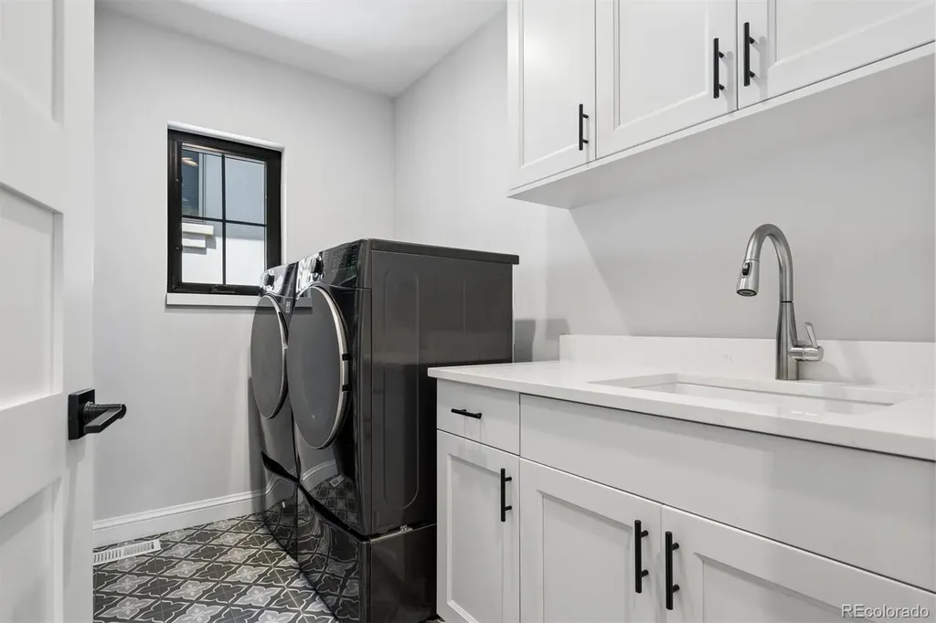 516 S High Street Denver CO 80209