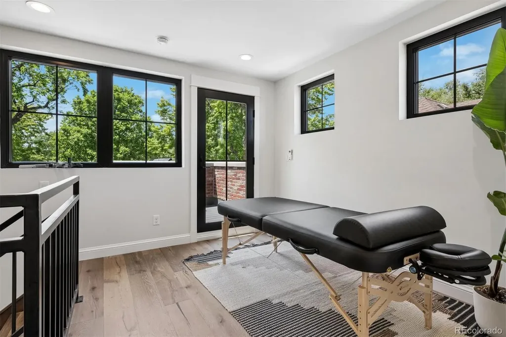 516 S High Street Denver CO 80209