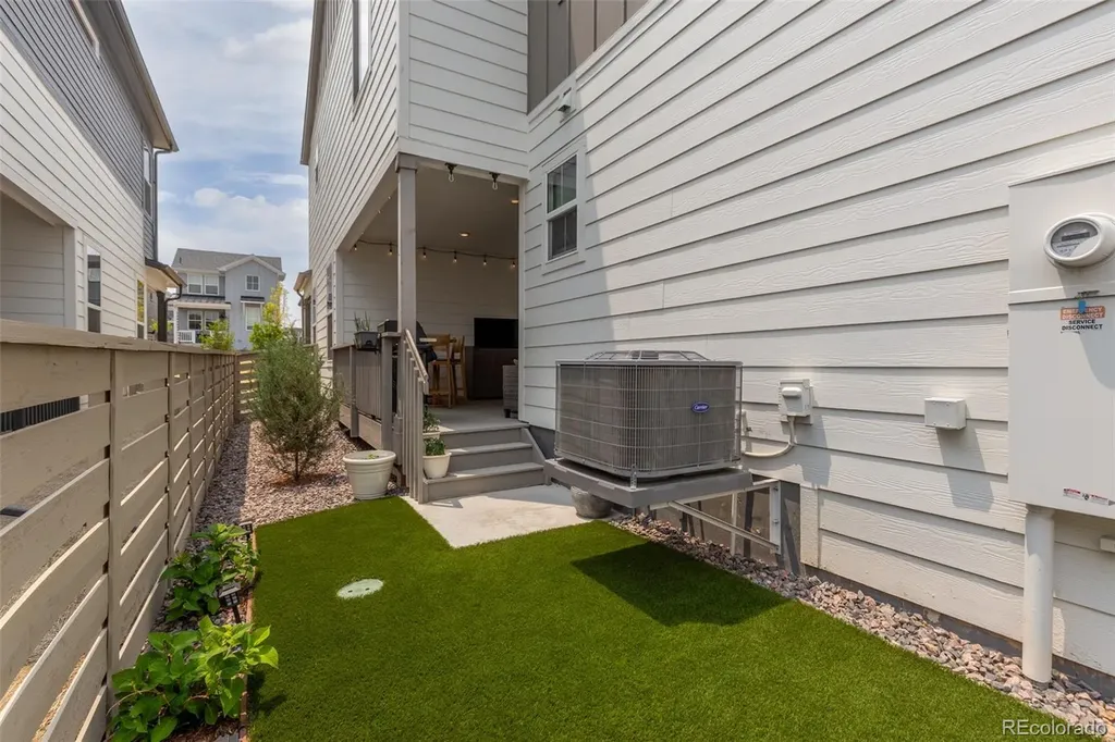 8892 Yellowcress Street Littleton CO 80125