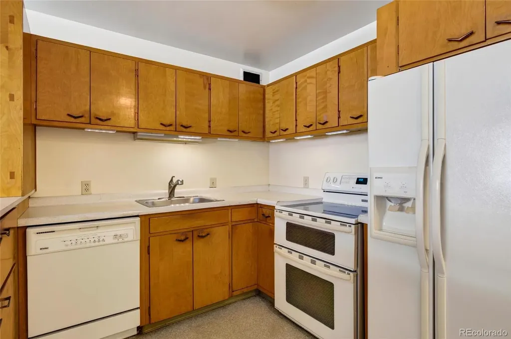 1223 Race Street Denver CO 80206