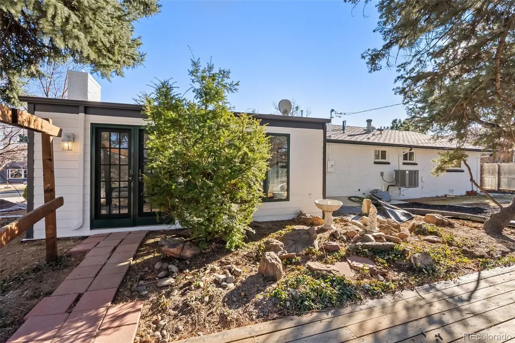 3831 S Hillcrest Drive Denver CO 80237