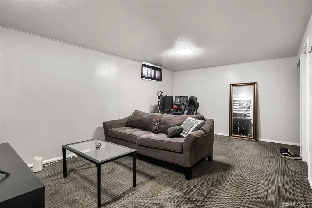 7071 Clermont Street Commerce City CO 80022