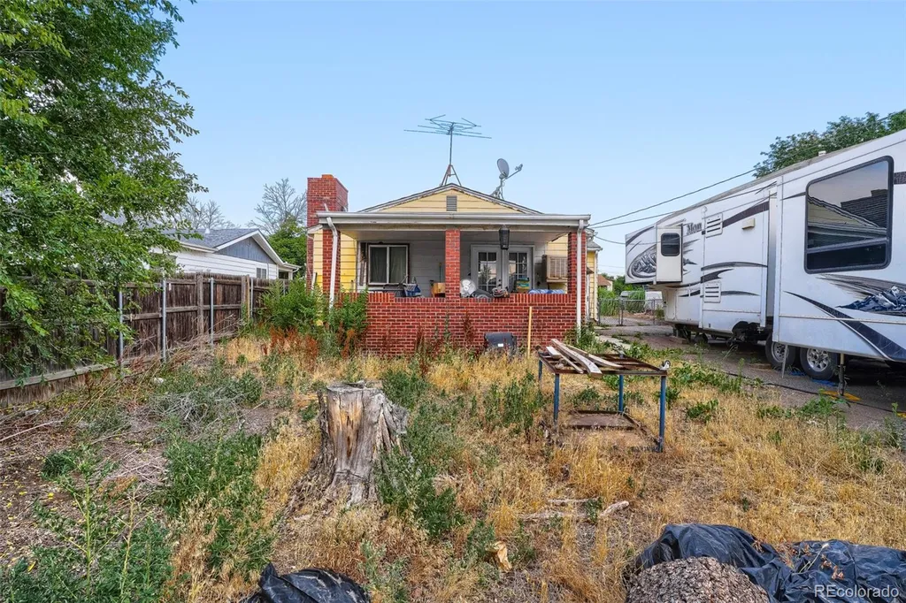7071 Clermont Street Commerce City CO 80022