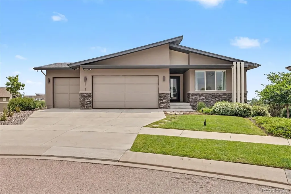 Colorado Springs CO, 3721 Hermosa Creek Court
