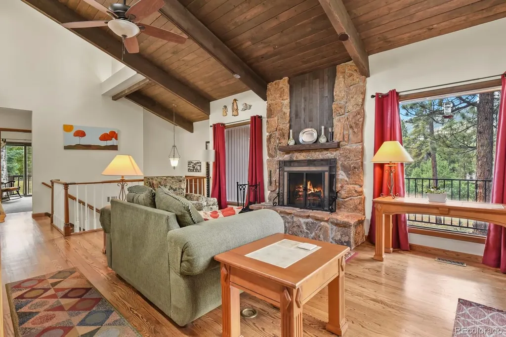 4751 Red Rock Drive Larkspur CO 80118