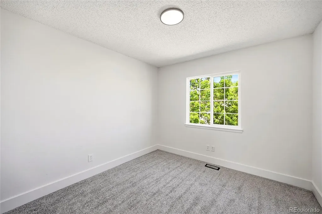 19036 E Ithaca Place Aurora CO 80013