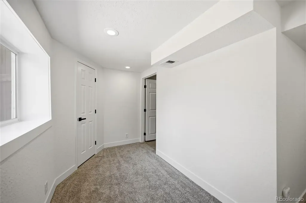 19036 E Ithaca Place Aurora CO 80013