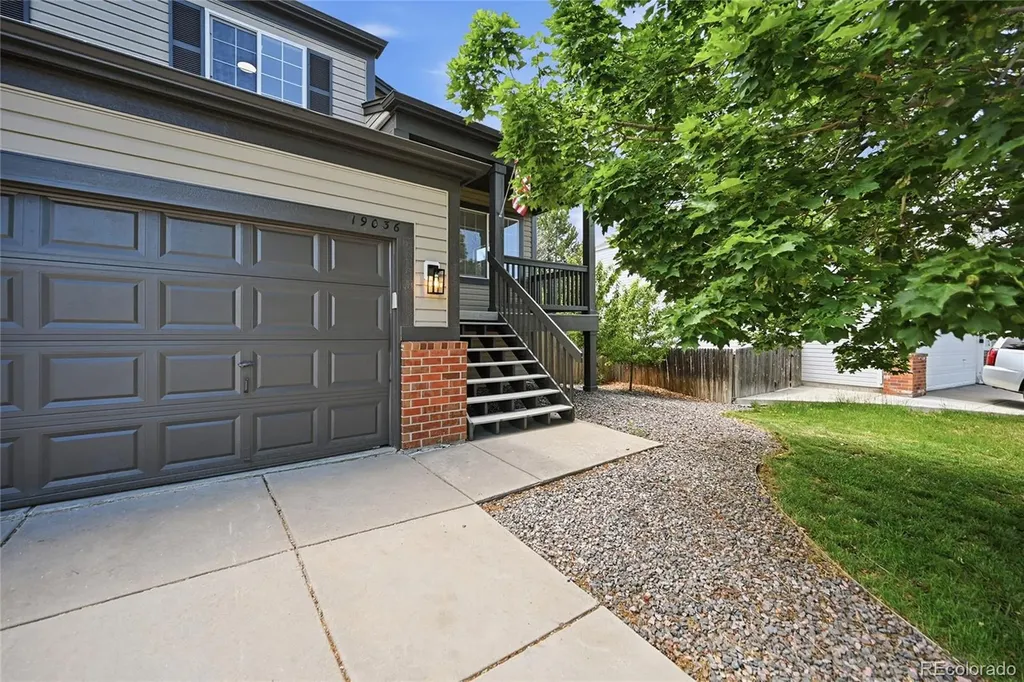 19036 E Ithaca Place Aurora CO 80013