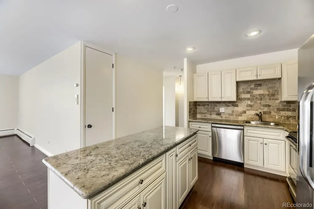 4570 E Yale Avenue Denver CO 80222
