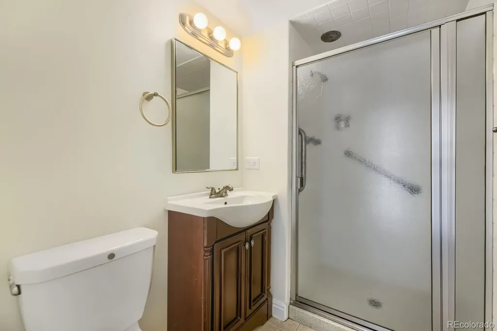 4570 E Yale Avenue Denver CO 80222