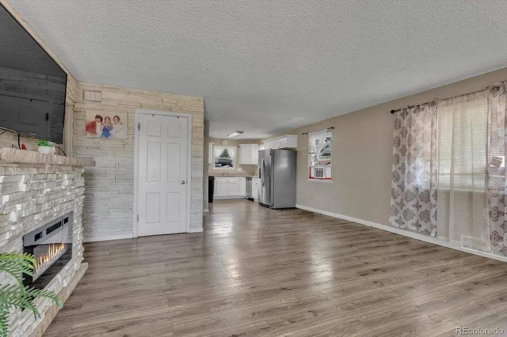 7140 E 60th Way Commerce City CO 80022