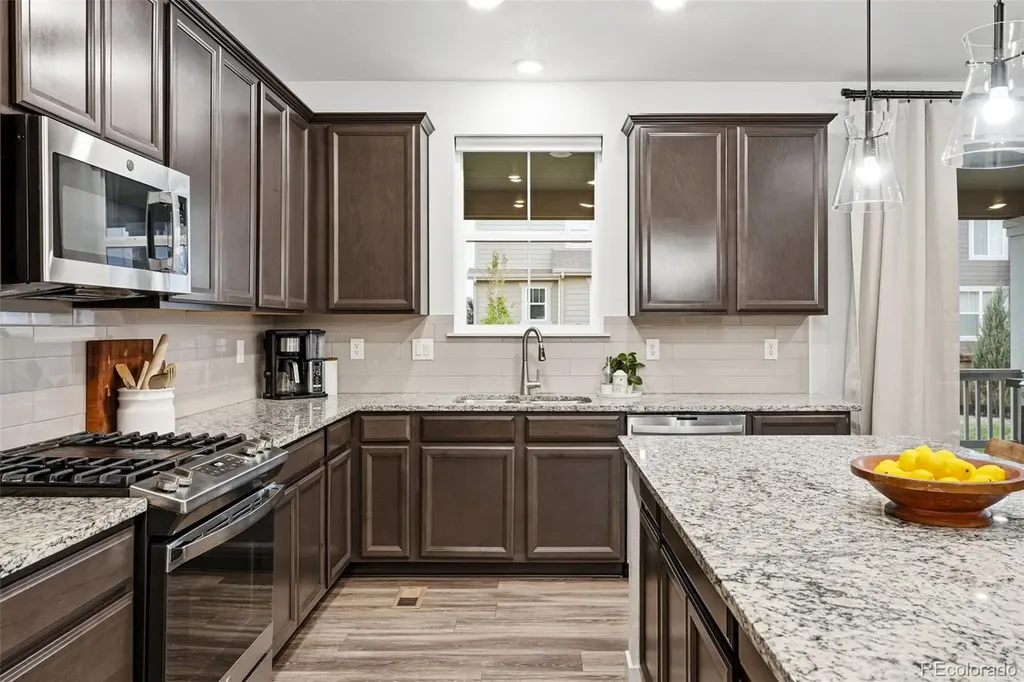 847 Rosevine Lane Erie CO 80516