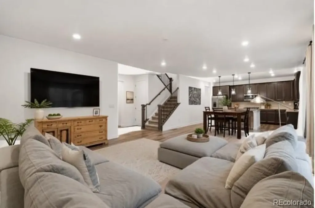 847 Rosevine Lane Erie CO 80516