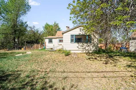 994 Welch Street Lakewood CO 80401