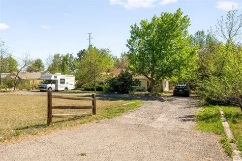 994 Welch Street Lakewood CO 80401
