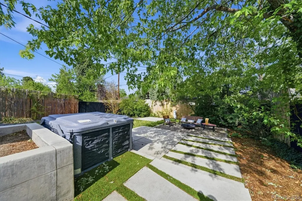 260 S Jasmine Street Denver CO 80224