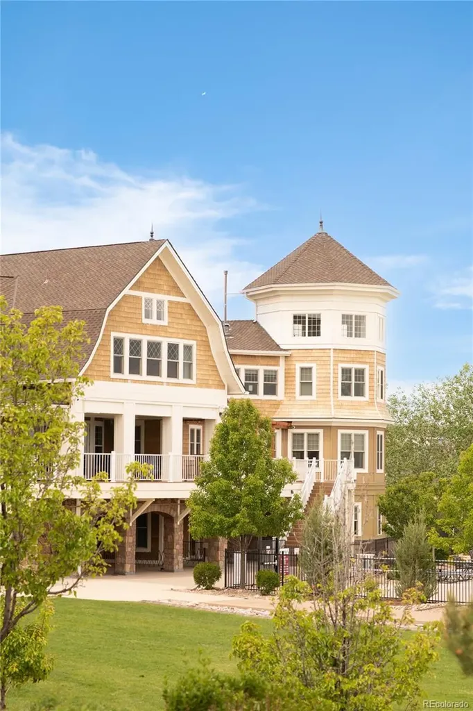 27141 E Frost Place Aurora CO 80016
