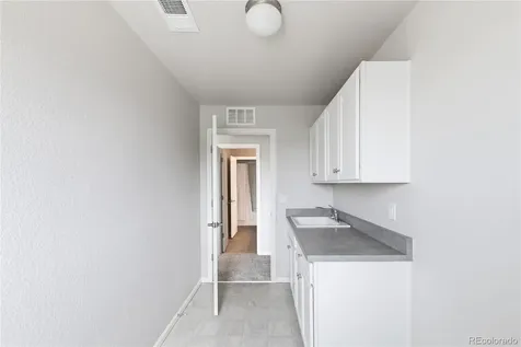 27141 E Frost Place Aurora CO 80016