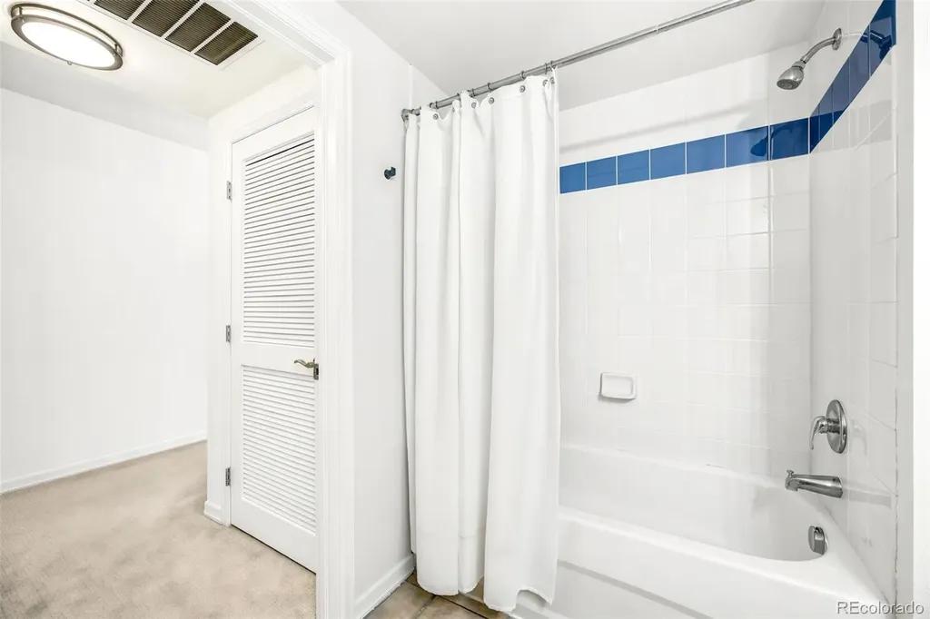 1623 Saint Paul Street Denver CO 80206