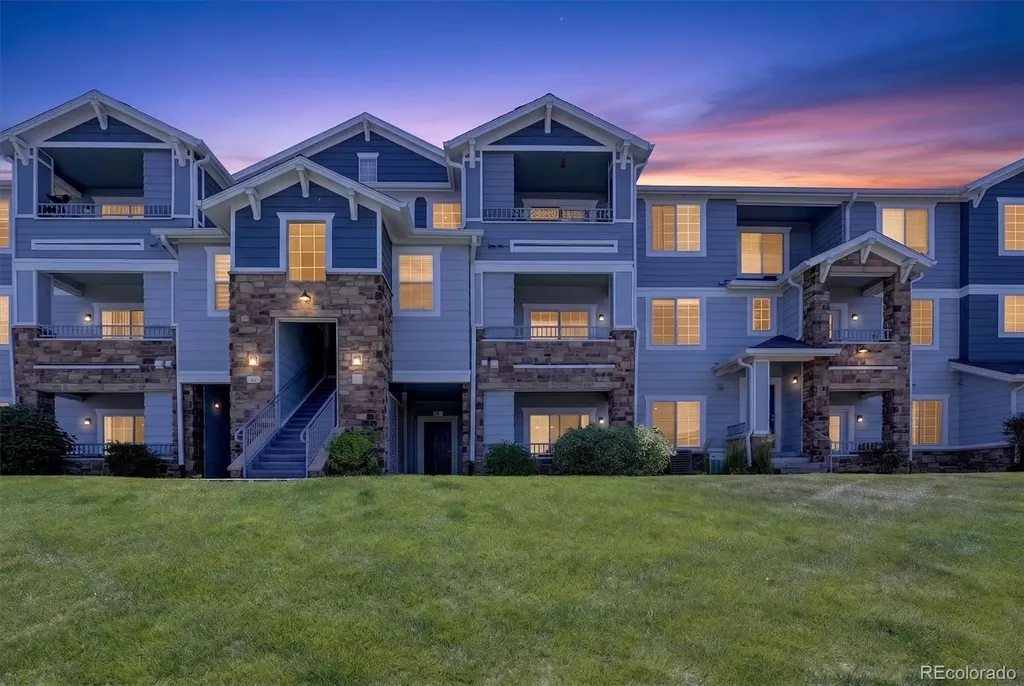 5255 Memphis Street Denver CO 80239