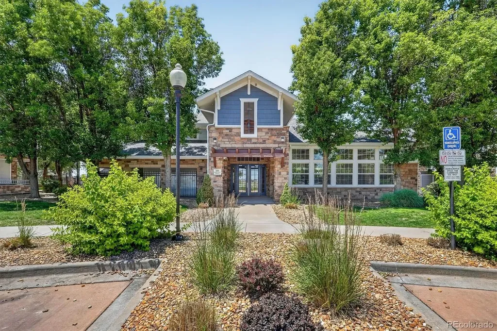 5255 Memphis Street Denver CO 80239