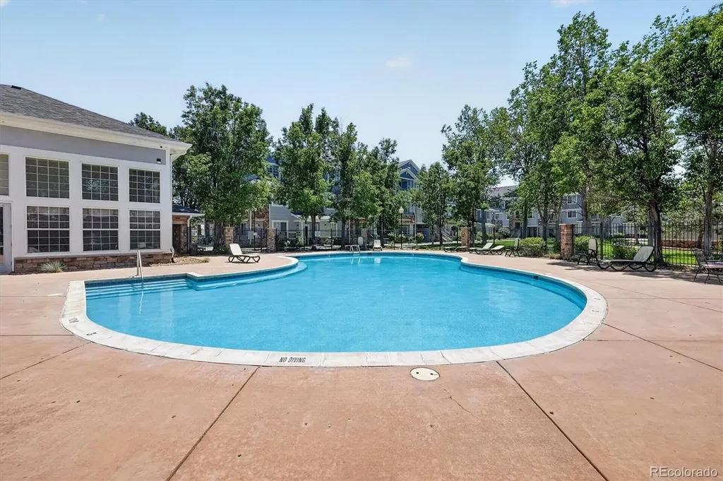 5255 Memphis Street Denver CO 80239