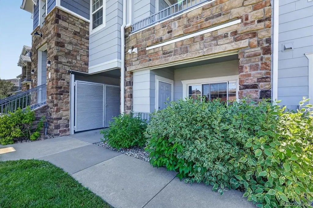 5255 Memphis Street Denver CO 80239