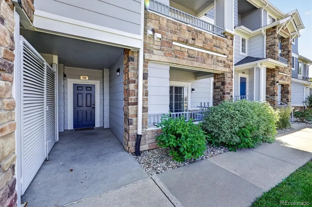 5255 Memphis Street Denver CO 80239