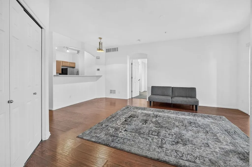 5255 Memphis Street Denver CO 80239