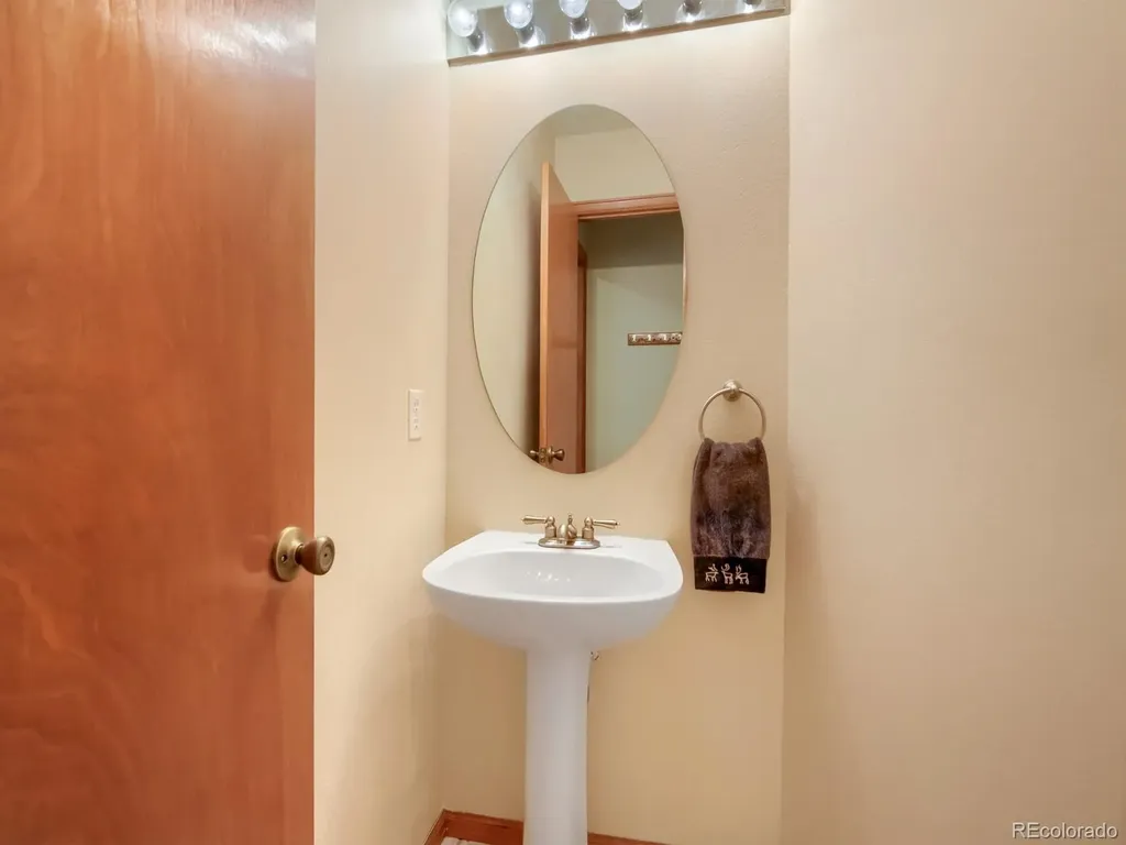 9943 Deer Creek Street Highlands Ranch CO 80129