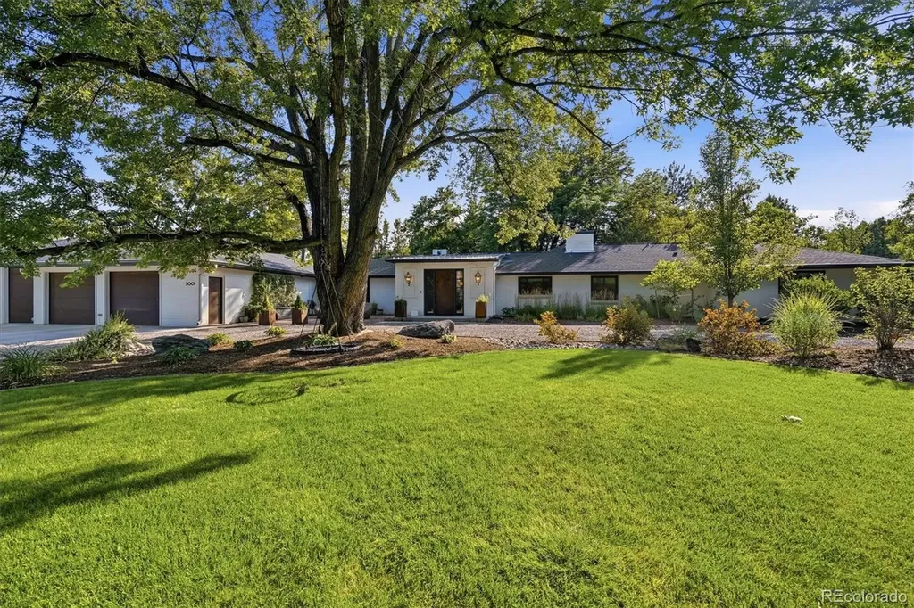 5001 Bow Mar Drive Littleton CO 80123