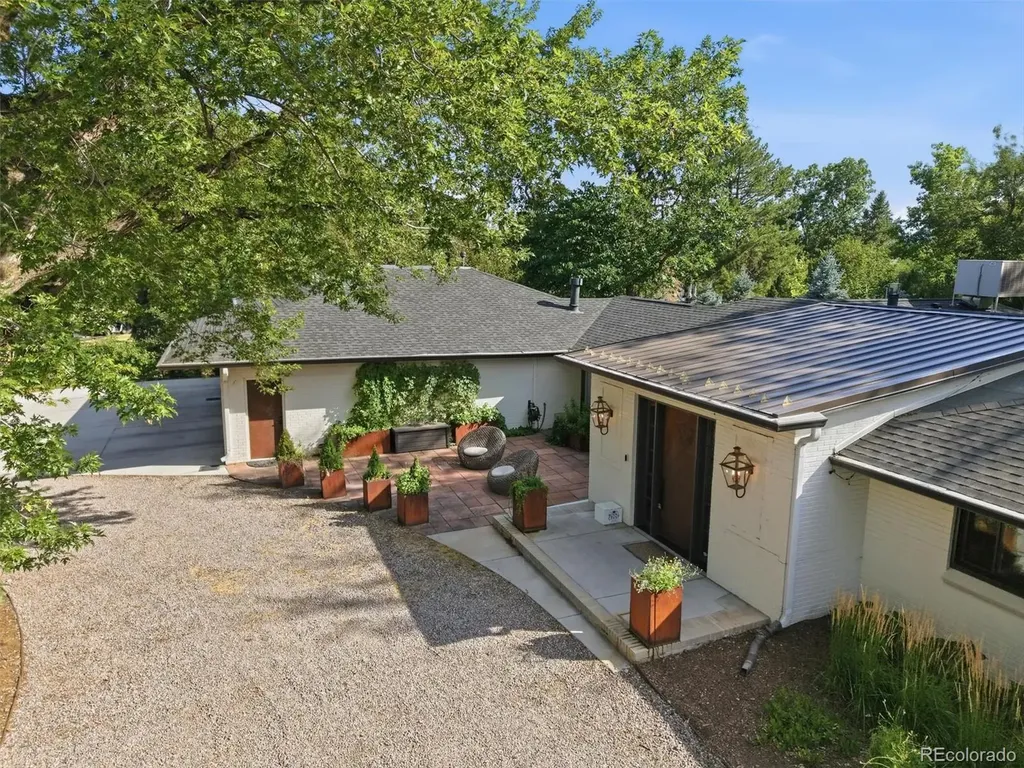 5001 Bow Mar Drive Littleton CO 80123