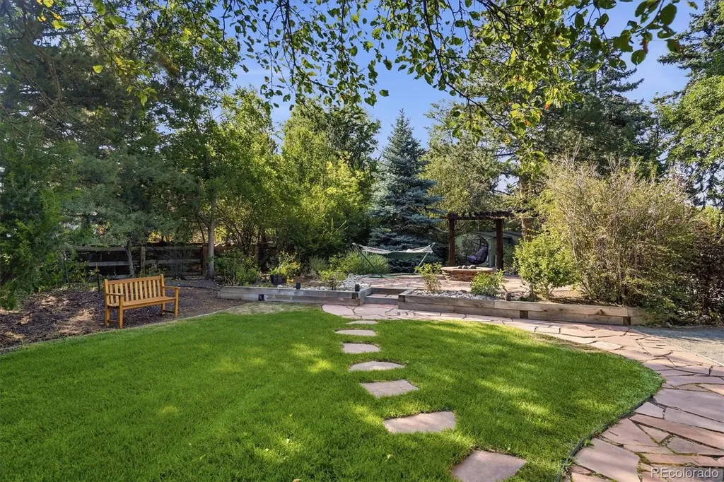 5001 Bow Mar Drive Littleton CO 80123