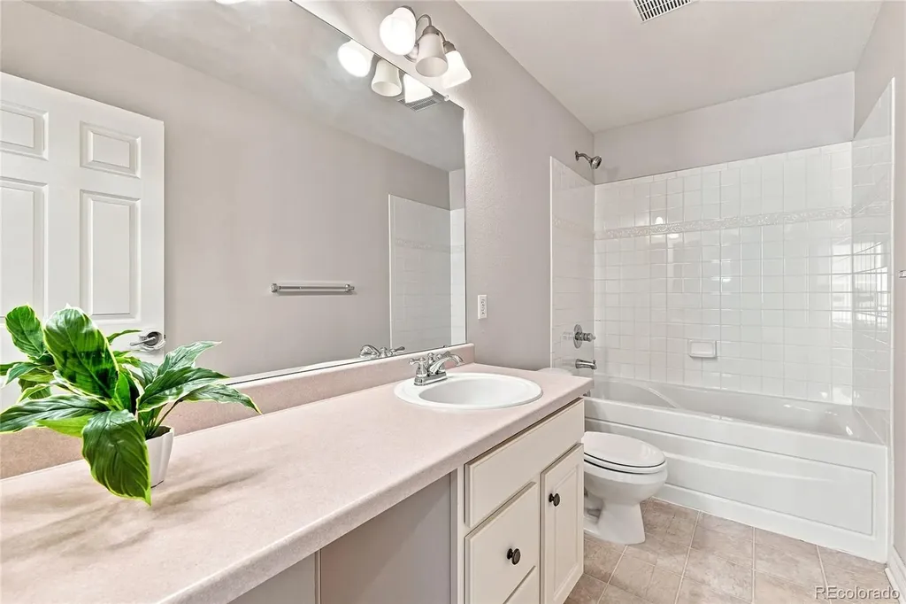 4466 S Independence Street Littleton CO 80123