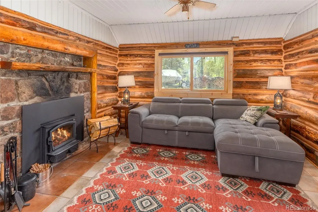 1384 GCR 494 Grand Lake CO 80447